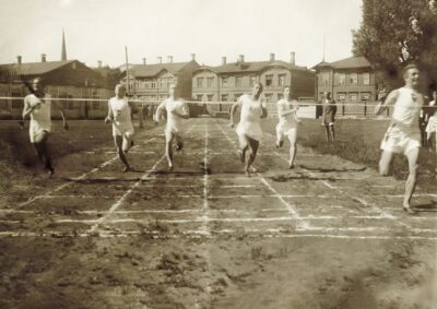 <b>Näitus “SPORDIPEALINN” <br></b>Fotomuuseumi Salatrepi galeriis