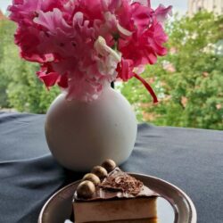 Neitsitorni kook (2)