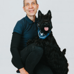 Koeratiim Anu ja Dharma.jpg